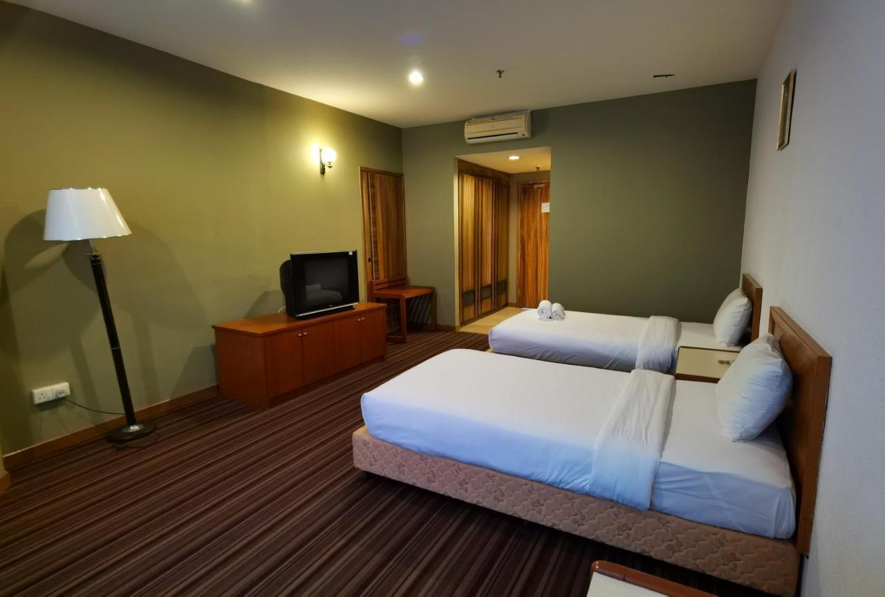 Folkmeldrum Hotel Джохор-Бару Екстер'єр фото